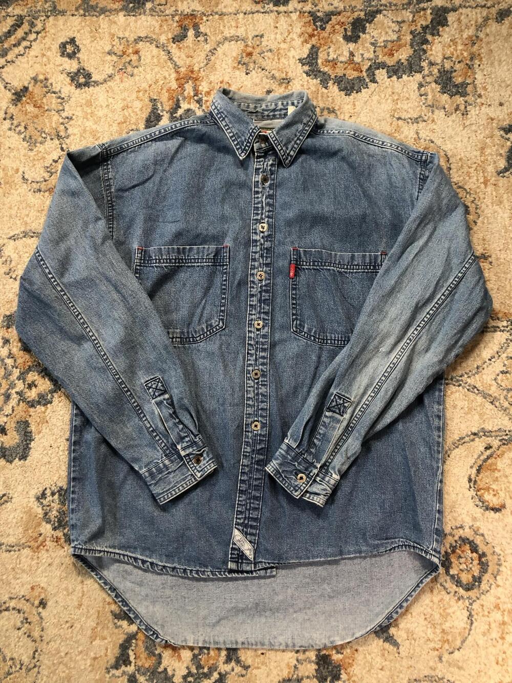 Vintage Levi's Shirt Mens XL Blue Denim Long Sleeve Button Up Taiwan Workwear